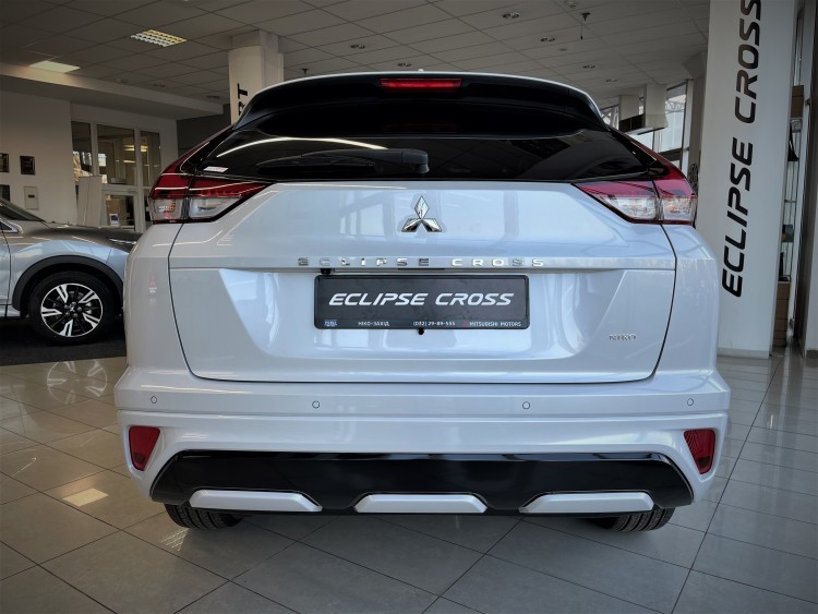 MITSUBISHI ECLIPSE CROSS в комплектації INTENSE 2.0