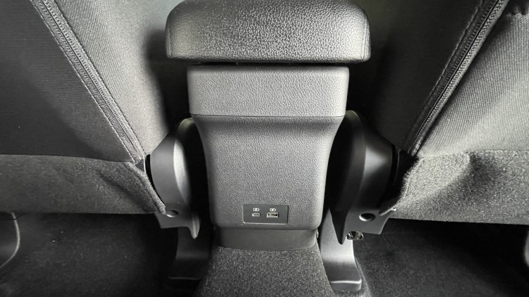 MITSUBISHI ASX в комплектації INVITE 1.6 2WD