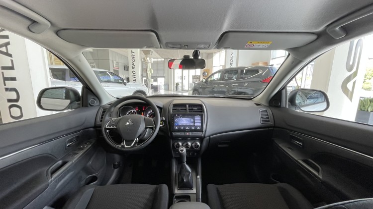 MITSUBISHI ASX в комплектації INVITE 1.6 2WD