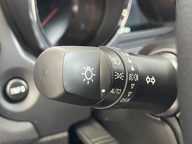 MITSUBISHI ASX в комплектації INSTYLE 2.0