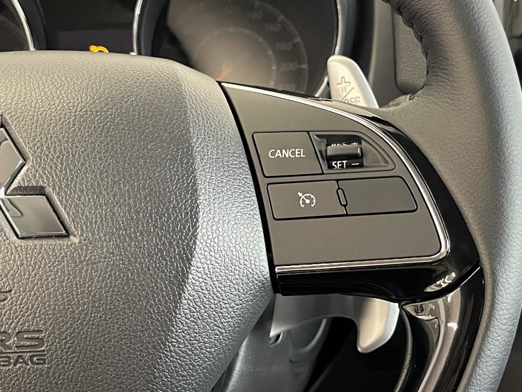 MITSUBISHI ASX в комплектації INSTYLE 2.0