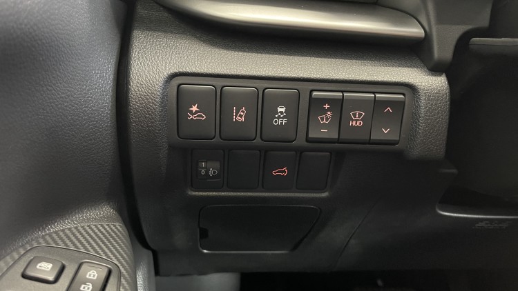 MITSUBISHI ECLIPSE CROSS в комплектації ULTIMATE 1.5 4WD