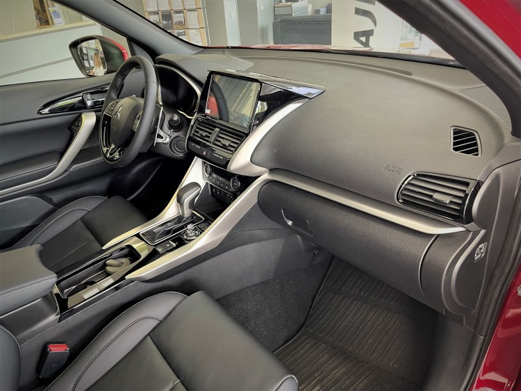 MITSUBISHI ECLIPSE CROSS в комплектації ULTIMATE 1.5 4WD