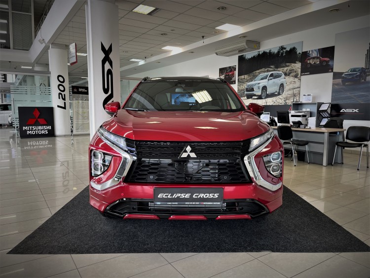 MITSUBISHI ECLIPSE CROSS в комплектації ULTIMATE 1.5 4WD