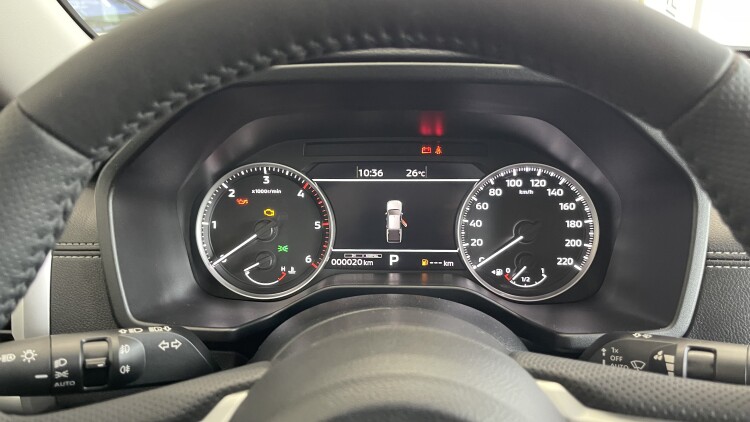 MITSUBISHI L200 в комплектації INTENSE 2.4 4WD