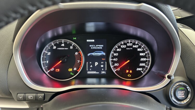 MITSUBISHI ECLIPSE CROSS в комплектації INSTYLE 1.5