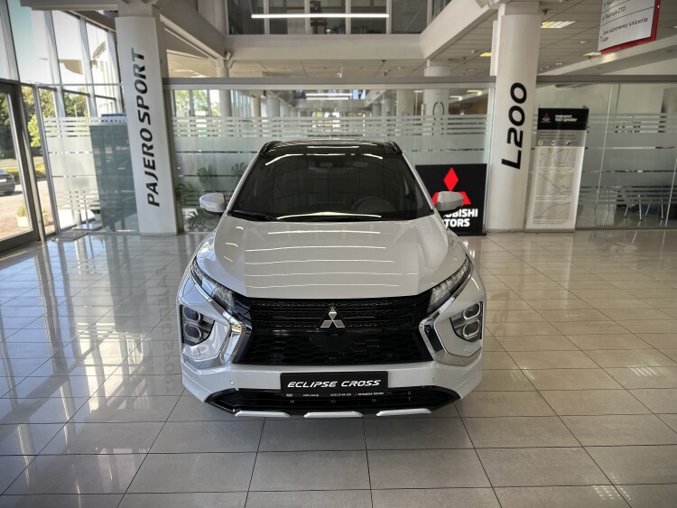 MITSUBISHI ECLIPSE CROSS в комплектації INSTYLE 1.5
