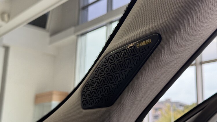 MITSUBISHI OUTLANDER в комплектації ULTIMATE 2.5